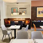 Select Hotell 3*